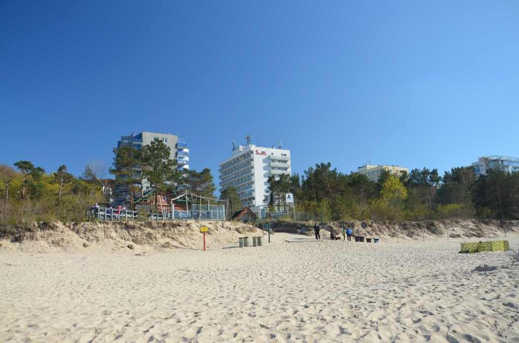 Apartament Z Panoramicznym Widokiem Na Morze Blisko Plazy I Centrum Pl Eng De Miedzyzdroje Dış mekan fotoğraf